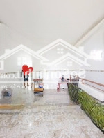 Ngang Khủng (8X13)M 2 Lầu Hẻm Xe Tải Sát Vinhomes