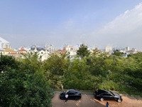 Cho Thuê Biệt Thự Chateau Phú Mỹ Hưng, Nhà Đẹp Cao Cấp 4 Phòng Ngủgiá Bán 130 Triệuiệu