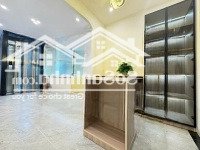 Bán Gấp, Giá Đầu Tư, Mặt Phố Cự Lộc, 2 Thoáng, Kinh Doanh Đỉnh, Ko Quy Hoạch, 38M2 5 Tầng 12 Tỷ.
