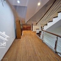 Cho Thuê Nhà Hoàng Quốc Việt, Ô Tô, 55M2, 5 Tầng,Mặt Tiền4.3M, Nhà Mới Đẹp, 20 Triệu