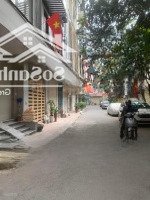 Nhà Đẹp 4 Mặt Thoáng - Phân Lô - Vỉa Hè - Ô Tô Dừng Đỗ Ngày Đêm - Phố Vip
