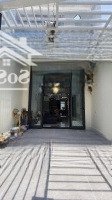 Nhà Đẹp Q7 3 Tầng Phong Cách Hiện Đại Sân Rộng Rãi Mới Sạch Sẽ Vào Ở Dc Ngay Giá Chỉ 7Tỷ470Tt