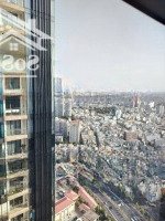 Cho Thuê Căn Hộ 3 Phòng Ngủvinhomes Golden River L6 Tầng Cao 110.7M2, Giá 2000 Đô