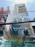 Bán Chdv 5 Tầng, (4.3X10M), Hẻm Rộng 5M, Âu Dương Lân P3 Quận 8