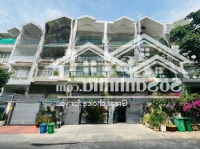 Ngộp Bank Bán Gấp Nhà Phố Mặt Tiền Nguyễn Thị Thập, Đường D1Diện Tích5 X 20M (Hầm Trệt 3 Lầu) Him Lam Q7
