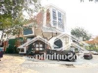 ( Hiếm ) Bán Toà Nhà Vp, Bán Đảo Linh Đàm 203M, 7 Tầng, 72 Tỷ , Lô Góc - 3 Mặt Thoáng, Vỉa Hè Rộng
