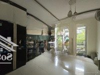 Căn Góc 3 Thoáng. Ngõ 442 Âu Cơ. 105M2 X 5 Tầng.mặt Tiền4,5M - Sân Vườn Thoáng. Ôtô Vào Nhà