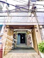 Cách 1 Căn Nhà Ra Tới Mặt Tiền Sát Ngã Tư Kinh Doanh Sầm Uất, Vài Bước Chân Tới Trường Cấp 1, Cấp 2