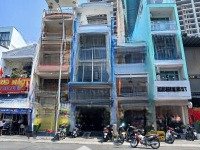 Chính Chủ Cần Cho Thuê Nhà Nguyên Căn Mặt Tiền 95 Đề Thám Quận 1
Nhà 4 Tầng 5 Phòng Ngủgiá Thương Lượng