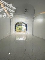 Bán Gấp Nhà Cô Hoa Mặt Phố Tô Hiệu 60 M2 7 Tầng Thang Máy Kinh Doanh 18,5 Tỷ Vỉa Hè 5 Mét.