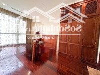 Cho Thuê Căn Hoa Hậu R2 - 07 Có 02 Phòng Ngủ Toà R2 - Royal City. 2 Phòng Ngủ Thoáng, Tầng Trung!