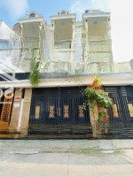 Bán 3 Lầu, 3 P Ngủ, Sân Xe Hơi, Hoàn Công, Đ. Nguyễn Trung Trực, Liên Hệ: 0909.290.286