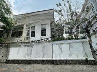 Bán Gấp, Villa Kiến Trúc Pháp Góc 3Mt (17X20M), Khu Vip Nguyễn Cửu Vân (Sát Q1) Tn: 120 Triệu/Th