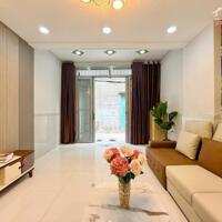Hạ giá bán gấp nhà ngay Emart phan huy ích, phường 12, gò vấp. Nhà 3 tầng chỉ hơn 4tỷ
