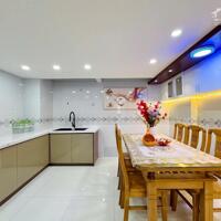 Hạ giá bán gấp nhà ngay Emart phan huy ích, phường 12, gò vấp. Nhà 3 tầng chỉ hơn 4tỷ