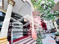 Bán Biệt Thự Tại Đường Phan Xích Long - P3 - Q Phú Nhuận - Dt: 11 X 20M - Gía: 36 Tỷ