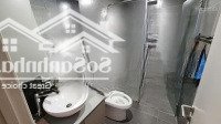 Chung Cư 10A Trần Nhật Duật, Tân Định, Quận 1: 57M2, 1 Phòng Ngủ, 10 Triệu/Tháng
