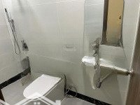 Nhà Bánhẽm Xe Hơiđường Minh Phụng, Diện Tích: 4 X 15.5M. 4 Tầng