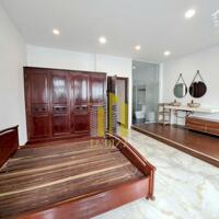 Villa Thảo Điền 320m2 Có Sân Vườn - Nhà Đẹp, Sẵn Nội Thất