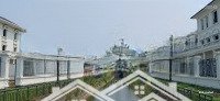 Chị Gái Bán Lô Mặt Kênh Đào 345M2 - Sẵn Nhà 2 Mặt Thoáng Ở Ngay, Vài Bước Chân Ra Hồ - Vvip