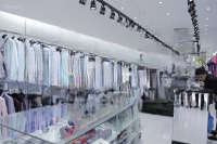 Cho Thuê Nhà Mặt Phố Hàng Nón, Q. Hk - Nhà Mới -Diện Tích80M2 X 4.5 Tầng -Mặt Tiền4.5M. Vị Trí Đẹp