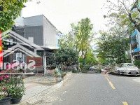 Bán Cặp Đất Kẹp Vệt Cây Xanh Đường Bùi Thiện Ngộ
