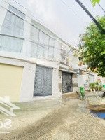 Nhà 1 Trệt 1 Lầu 2 Mặt Tiền -Diện Tích6,65M X 16,7M - Đường 2 Xe Hơi Tránh Nhau - Ngay Nhà Thờ Fatima