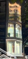 Bán Nhà Mặt Phố Vũ Ngọc Phan, 11,65 Tỷ, 45M2, View Đẹp, Nhiều Tiện Ích