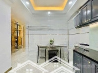 Tôi Cầ Bán Gấp Nhà Đ.ký Con-Nguyễn Thái Bình-Quận 1. Đang Cho Thuê 30 Triệu, 4Tỷ250/67,5M2