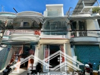 3 Căn Nhà 3 Tầng Ngay Tttp Nha Trang. Đường Ô Tô, Vị Trí Khác Nhau Để Quý Khách Có Sự Chọn Lựa
