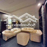 Cho Thuê Biệt Thự Tại Bến Nghé, Quận 1, Hcm Giá Ưu Đãi 180 Triệu, 546M2