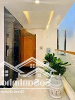 Cho Thuê Nhà Mặt Tiền Đẹp - 5 Tầng Thang Máy - Full Nội Thất - 6.7X23.5 - Giảm Sốc Còn 35 Triệu/Tháng