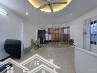 Nhà 4 Tầng Kiêng Cố - Xe Hơi Ngủ Trong Nhà Đường Nguyễn Thị Thập