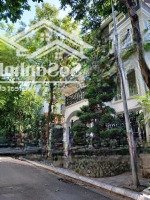 Bán Biệt Thự Trần Thái Tông, Khúc Thùa Dụ. Diện Tích 310M2 Xây 5 Tầng. Mặt Tiền 16M. Giá Bán 95 Tỷ