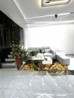 Chính Chủ Bán Nhà Giải Phóng Ngõ Rộng Thoáng, Ô Tô Đỗ Cửa 33M2 6 Tầng Có Thang Máy