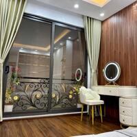 Bán Gấp Nhà Phố Hoàng Văn Thái 41,5m2, 4 Tầng Gần Phố Giá Chỉ nhỉnh 5 Tỏi