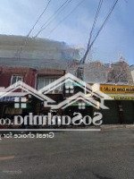 Nhà 2 Lầu Mặt Tiền Đường Nguyễn Văn Công, P3, Quận - Gv