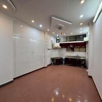 Nhà phố Trung Liệt – Ngõ ô tô – Kinh doanh – 2 thoáng – 70m2 – 5 tầng – 16.8 tỉ