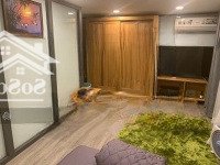 Nhà Có Thu Nhập Ổn Định 25 Triệu/Th, Huỳnh Văn Bánh, Hẻm 3M, Phú Nhuận, Ngang 7.4M, 4 Tầng, Chỉ 6.5 Tỷ