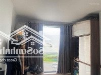 Bán Căn 83M2 ( 3 Phòng Ngủ- 2Vs) Giá Bán 5,4 Tỷ Btp. Tầng Đẹp + View Vinhome+Full Nội Thất + Đã Có Sổ