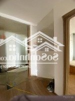 Bán Căn 83M2 ( 3 Phòng Ngủ- 2Vs) Giá Bán 5,4 Tỷ Btp. Tầng Đẹp + View Vinhome+Full Nội Thất + Đã Có Sổ