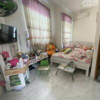 SIÊU RẺ – SIÊU ĐẸP NHÀ QUẬN 2 – HẺM XE HƠI – NGUYỄN DUY TRINH – 118M² – GIÁ CHỈ 8,5 TỶ  Cần bán nhà 2 tầng. Vị trí trung tâm Quận 2 cũ