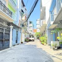 5 TỶ - NHÀ F. TÂN QUÝ TÂN PHÚ - NGAY CHỢ TÂN HƯƠNG - HẺM 4M SÁT HXH - 53M2 2 TẦNG 2PN MỚI