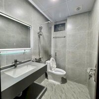 Bán Nhà Phú Đô,Ngõ Nông,Ô Tô Sát Cổng,Sổ Vuông,Giá 6.4 Tỷ