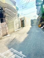 Bán Nhà Thị Trấn Hóc Môn 4Mx11M Trệt Lầu Mới Đẹp Đường Bê Tông 7M Giá Bán 3 Ty 380 Triệu Shr Bao Sang Tên