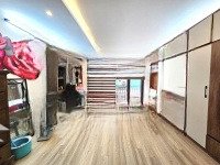 Cầu Giấy, Nhà Đẹp Phân Lô, Ở Luôn, Trước Nhà View Trường, 8.35 Tỷ