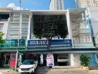 Bán Nhà Mặt Tiền Nguyễn Du - Dt: 14X39M - 4 Tầng - Xd: 2 Hầm + 10 Lầu - Giá Bán: 170 Tỷ Tl