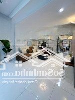 Căn Siêu Phẩm Đẹp Lung Linh Nhà Mới Đẹp Vào Ở Ngay.
 Liên Hệ: 0915178859
