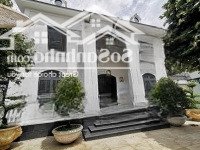 Chỉ 200 Triệu/M2 - Biệt Thự Giáp Sông Thảo Điền Q2 (499M2) 18X28M - 3 Tầng - Hđt: 240 Triệu/Th. Giá Bán 90 Tỷ