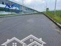 Cần Bán Xưởng 5000M2 Giá Chỉ 34,7 Tỉ
